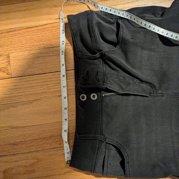 Halara Magic High Waisted Button Zipper Multiple Pockets Straight Leg Jeans - Picture 14 of 14